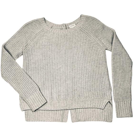 Club Monaco Italian Cashmere Sweater Button Down Back Size M - Picture 4 of 9